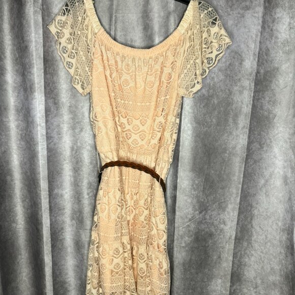 Juniors Mini Lace Flowy Dress Country w/Belt - Picture 3 of 3